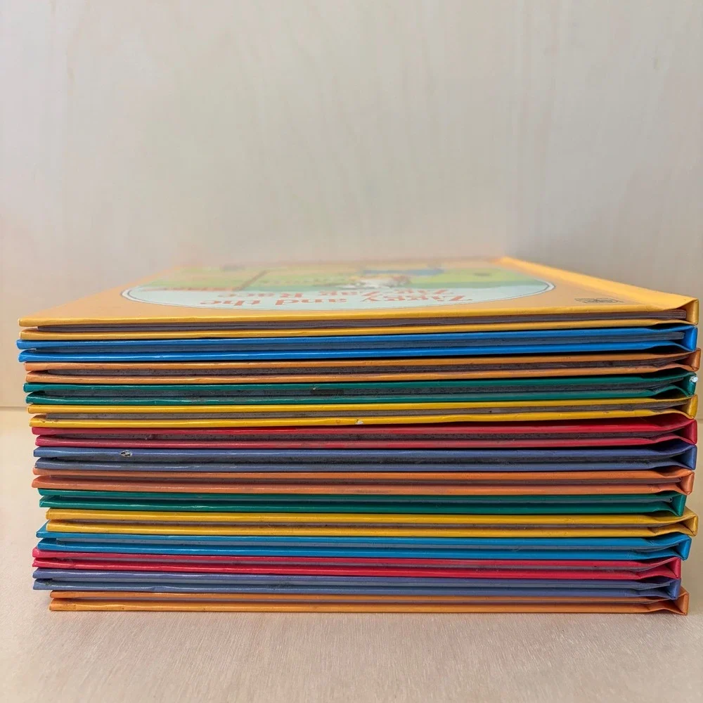 Grolier AlphaPets Lot of 14 Vintage Childrens Books Educational Nostalgia Animal